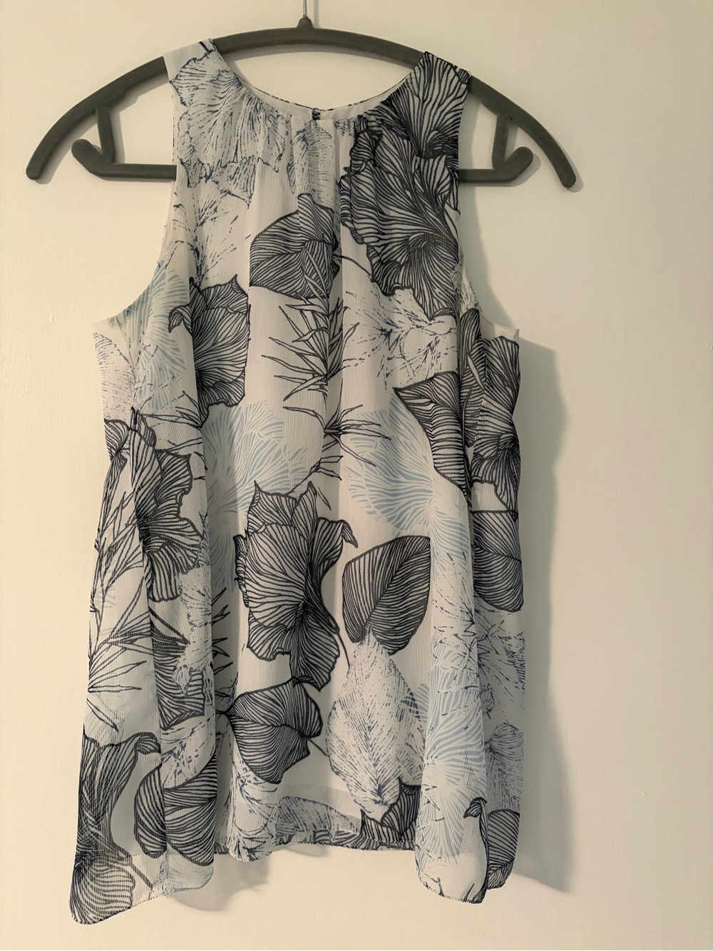 Vince Camuto White Tank Blouse with Navy Floral Print